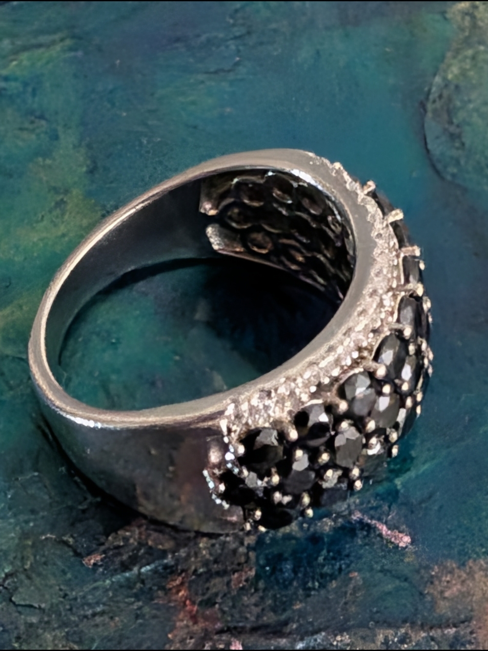 Elegant Black Spinel Pavé Band Ring With Clear CZ's Sterling Silver Ring Size 9 - Picture 4 of 11